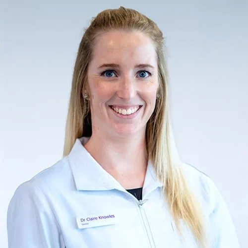 Dr Claire Knowles_In Sunbury Dental House